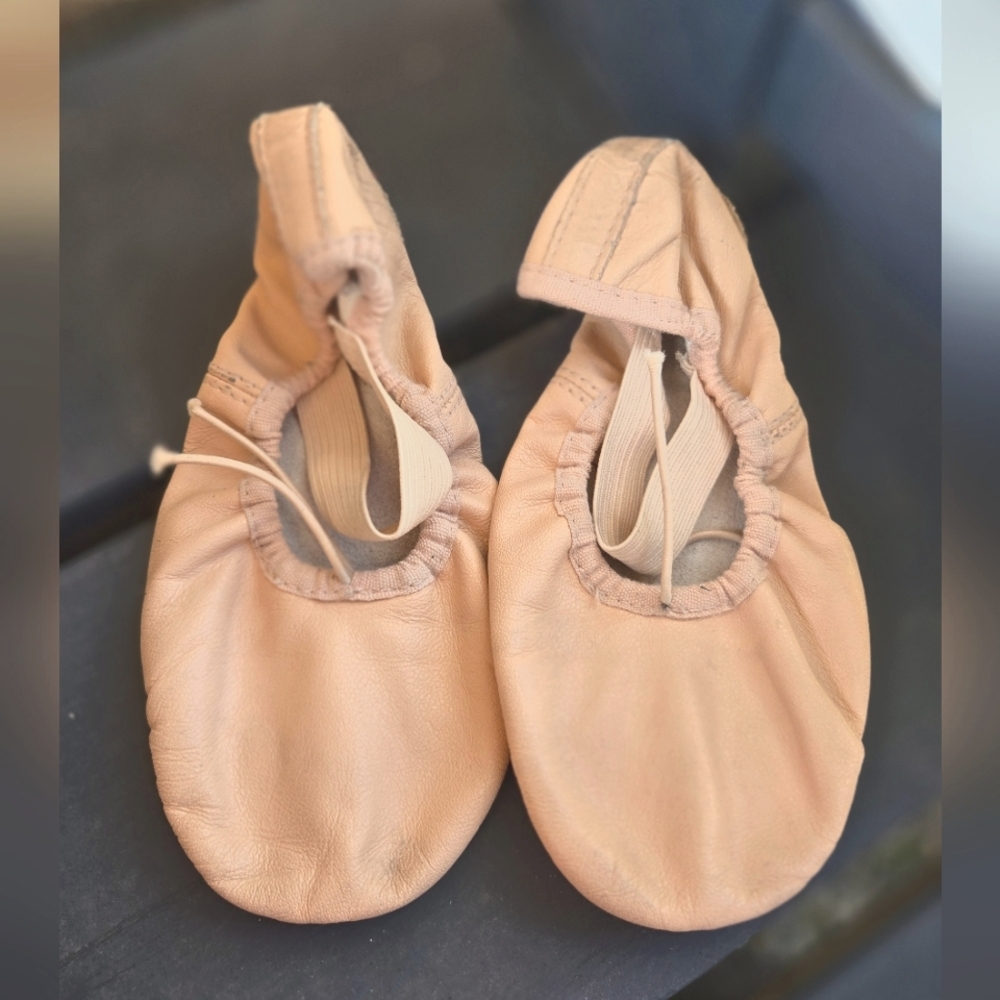 Kids Ballet Shoes in Pink